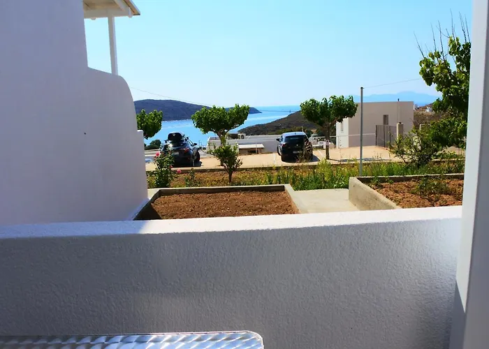 Petteo Serifos * Livadakia