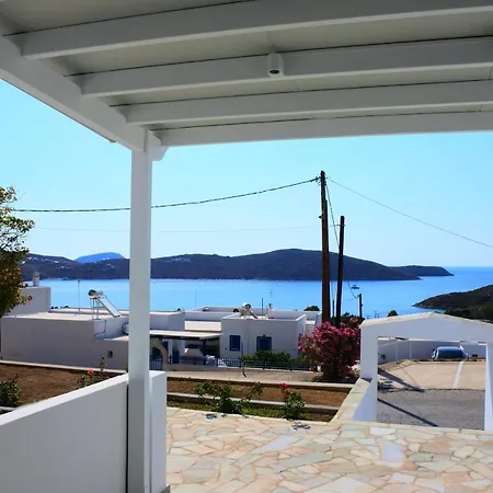 Petteo Serifos Apartment Livadakia