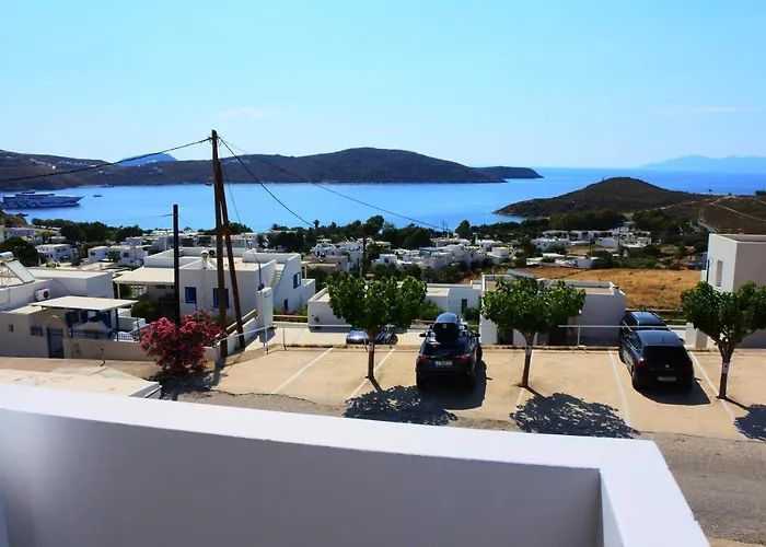 Petteo Serifos * Λιβαδάκια